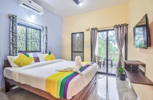 Baga Hotel | Crystal Bay Baga