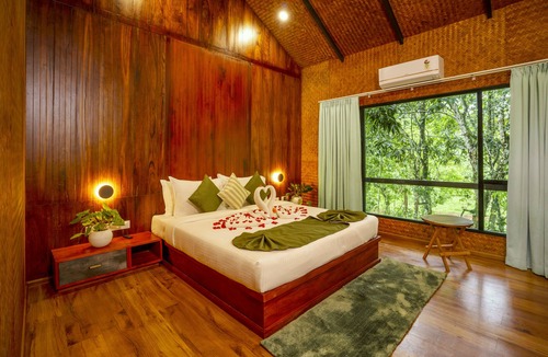 Sulthan Bathery Resort | Crystal Kuruva Nature Resort & Spa