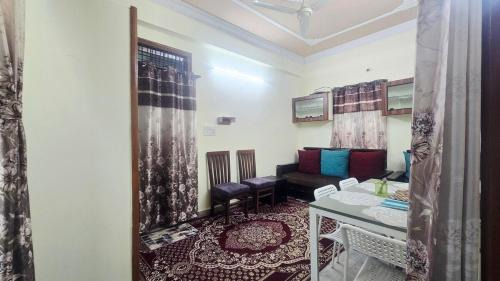 Banjara Hills Apartment | Crystal Mansion