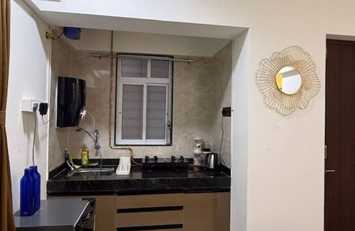 Pimpri - Chinchwad Apartment | Cuckoo Nest: Cozy AC Studio in Pimple Nilakh, Pune