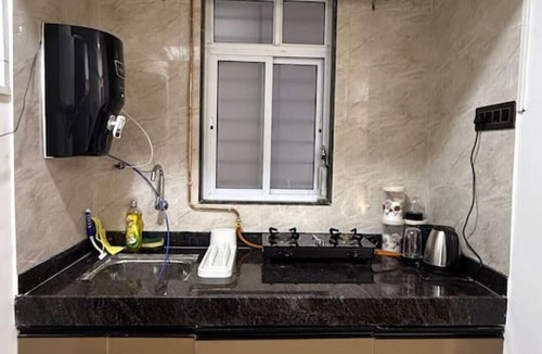 Pimpri - Chinchwad Apartment | Cuckoo Nest: Cozy AC Studio in Pimple Nilakh, Pune