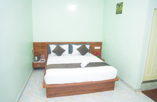 Chikkamagaluru Hotel | D D Luxury Inn