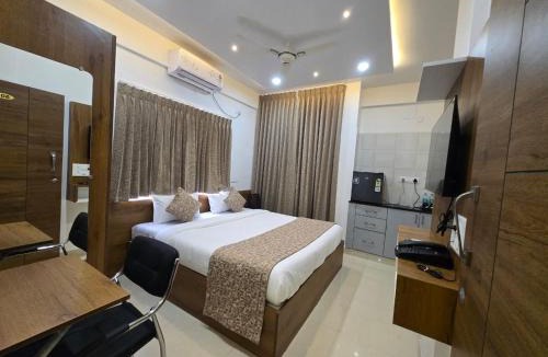 Whitefield Hotel | Daffodil Suites by RHLV