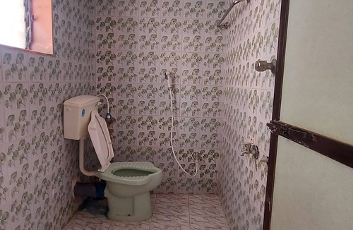Alibaug House | DAKWE COTTAGE Nagaon , 7mins.from Badami beach,1.6km from Nagaon beach,