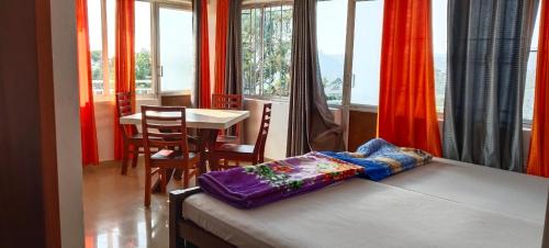 Valparai House | Dam Valley Home Stay Resort
