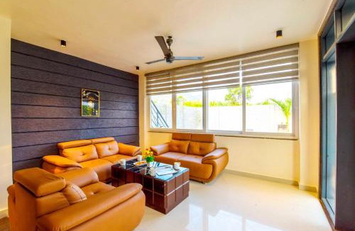 Kishangarh Hotel | DanCenter Hill's Stay Villa | 3BHK | Pvt Pool | Kishangarh