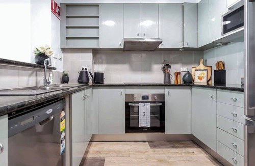Darling Harbour Apartment | Darling Harbour Delight A Pyrmont Scandi chic Stay