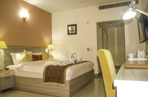 Shahjahanpur Hotel | Days Hotel by Wyndham Neemrana Jaipur Highway