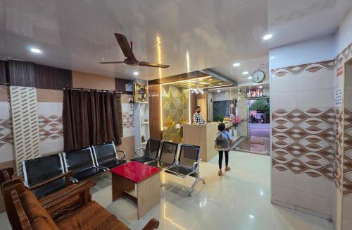 Srirangam Hotel | DD COZY INN sntower