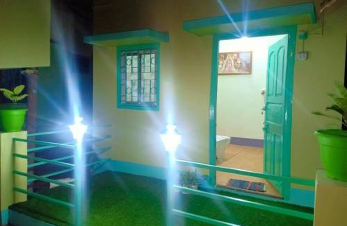 Kolkata House | Dden Vennell BnB - Metro Access