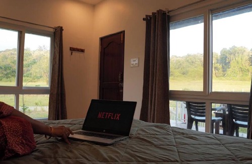 Naduvattam Bed & Breakfast | Deer Meadows