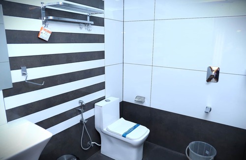 Takkalai Hotel | Delano Residency
