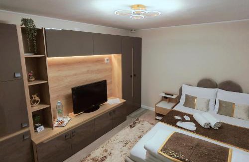 Lumina House | Delfinului Retreat