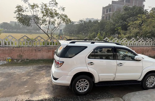 Greater Noida Villa | Delightful 2-bedroom villa with AC in Greater Noida