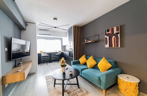 Bacau Apartment | Deluxe 1-bedroom apartment in wonderful Bacău with WiFi, AC