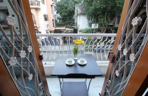 Salt Lake House | Deluxe AC Room w/Balcony at Anamitra Guest House #2