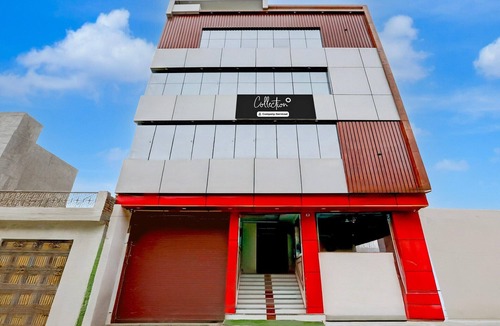 Phulpur House | Deluxe Collection O Subedarganj