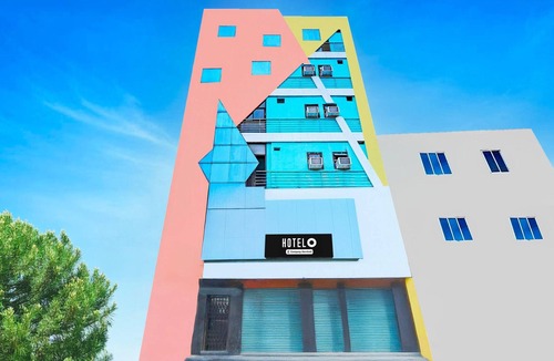 Karimnagar House | Deluxe Laxmi Residency