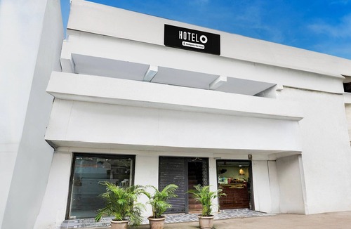 Prabhadevi House | Deluxe P.k's Lodging And Boarding