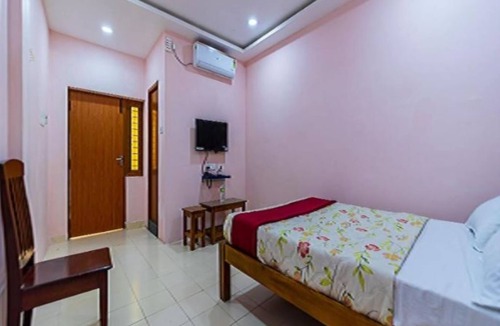 Kalapettai Hotel | Deluxe Room - Happy Inn
