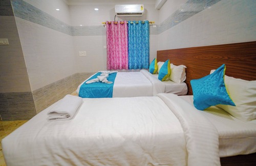 Bhubaneshwar Hotel | DELUXE ROOM