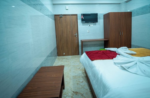 Bhubaneshwar Hotel | DELUXE ROOM