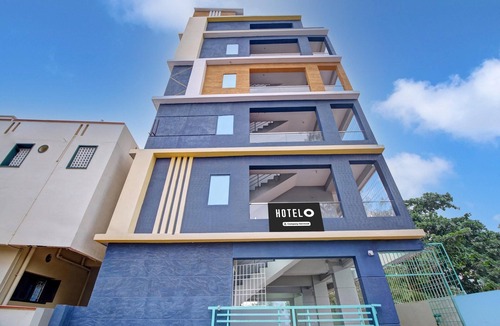 Guntur House | Deluxe RSL Guest House