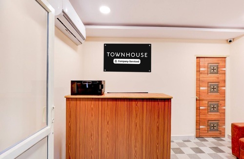 MVP Colony House | Deluxe Satya Sai Inn