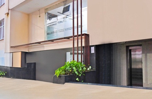 Dhanbad House | Deluxe With Twin Bed Hotel Amrit Plaza
