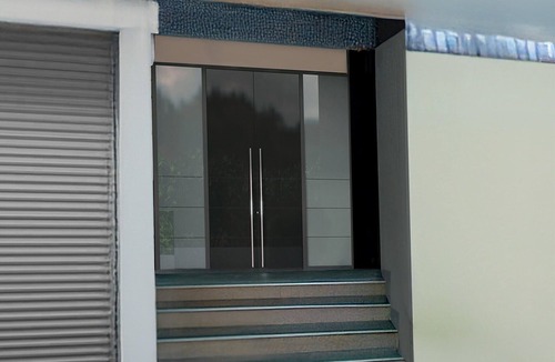 Hyderabad House | DeluxeCollection O Kothapet Near Omini Hospital