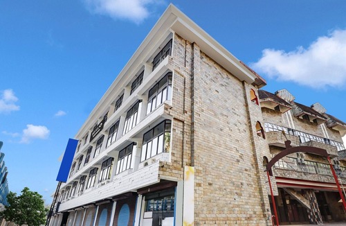 Guruvayur House | Deluxeeast Nada Near Railway Station Guruvayur