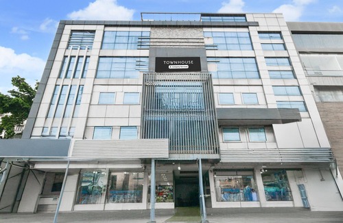 Hyderabad House | Deluxegrace Complex