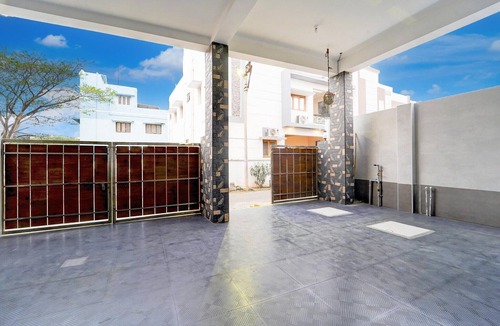 Peelamedu House | DeluxeM K Elegance Inn