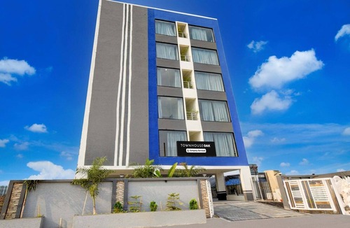 Hyderabad House | DeluxeNagole Near Mini Shilparamam