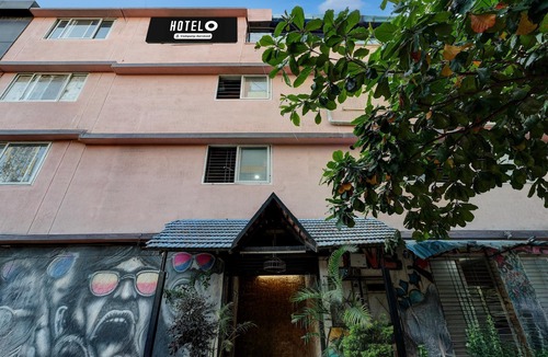 Bengaluru House | Deluxethe Brew AND Rest INN
