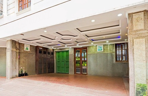 Triplicane House | Deluxethe Park Royal