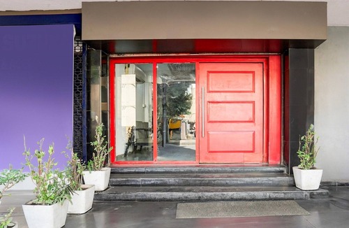 Nagpur House | DeluxeTownhouse Nagpur Railway Station
