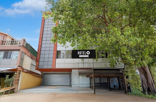 Central Chennai House | DeluxeTownhouse Vanasthalipuram