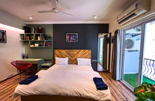 Panch Batti House | Designer Loft CITY CENTER Netflix N fast Wi-Fi