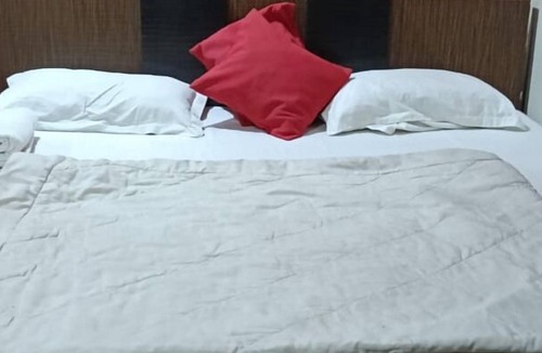 Barrackpore Hotel | Deteex Hotel Ivy