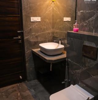 Wai Villa | Detox Valley Villa with Swimming pool & AC