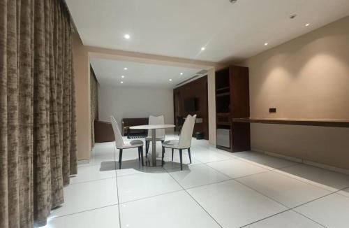 Daman Hotel | Devka Beach Resort
