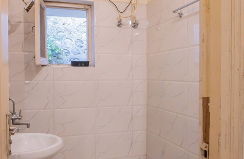 Bhimtal Hotel | Dew Drops Homestay