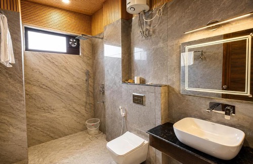 Chakrata Hotel | Dharamshila Retreat