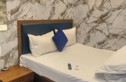 Dharavi Hotel | Dharavi Residency