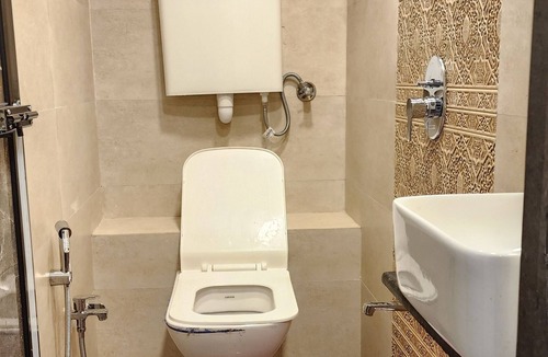 Dharavi Hotel | Dharavi Residency