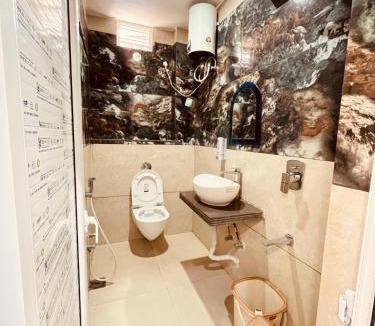 Jabalpur House | Dhingra Residency Jabalpur Vijay Nagar