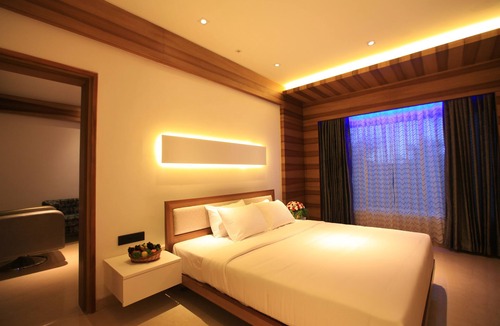 Nedumbassery Hotel | Diana Heights