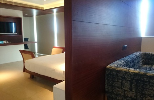 Nedumbassery Hotel | Diana Heights