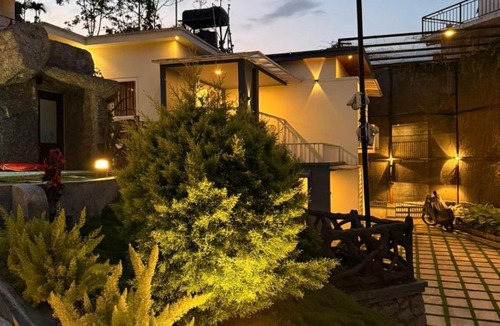 Devikolam Villa | Diga Vista Lake View 4BHK Swimming Pool Cottage Munnar